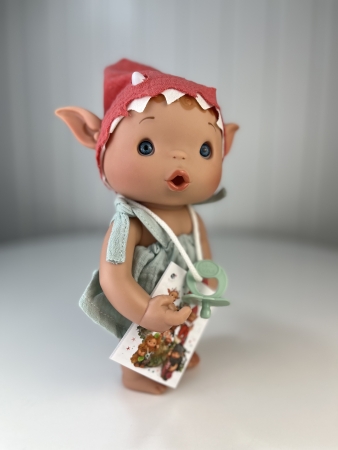 картинка испанские Пупс-мини "Гоблин Гофрия", 24 см, арт. 304-3 интернет-магазин TuKiTu.ru